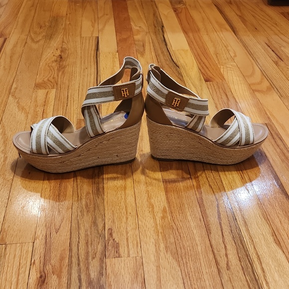 Tommy Hilfiger bamboo strappy Wedges - Picture 2 of 5